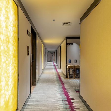 Lavande Hotel Guangzhou Tianhe Zhengjia Plaza Exterior foto