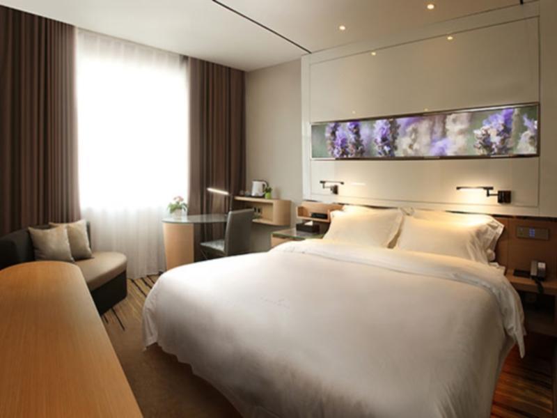 Lavande Hotel Guangzhou Tianhe Zhengjia Plaza Exterior foto